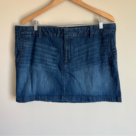 Gap Women's Denim Jean Mini Skirt 99% Cotton Size 18 Concert Festival Summer - Picture 1 of 10